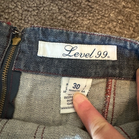 Level 99 Pencil Denim Skirt - Picture 3 of 4